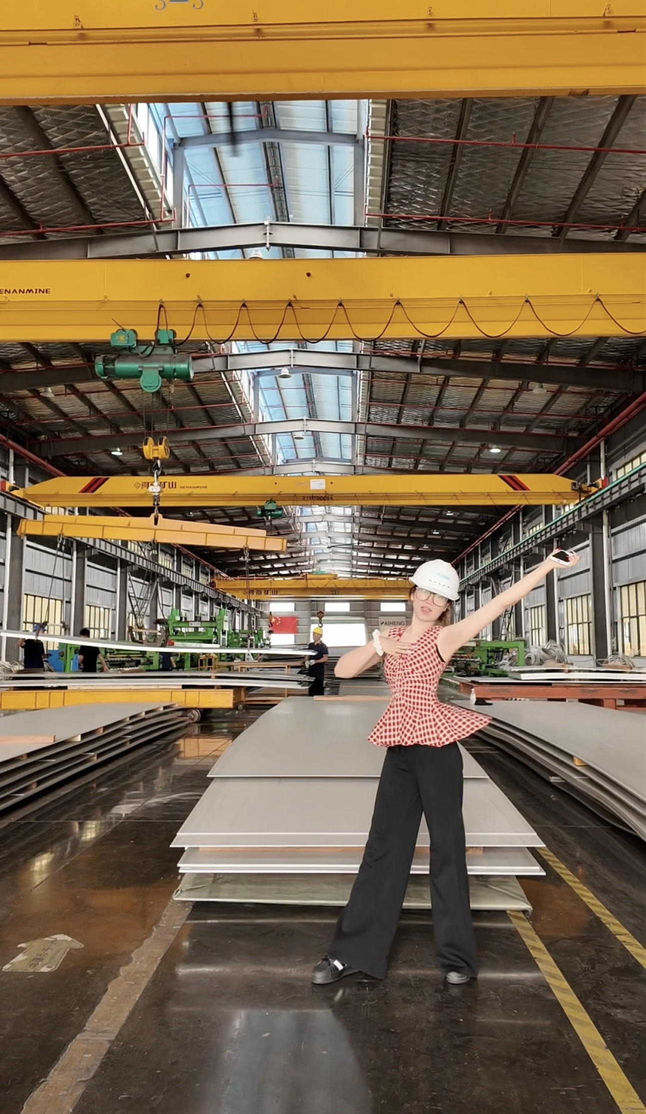 Jüngste Firmenblogs über Innovation und Kunst tanzen zusammen - Highlights der Dreharbeiten zum Produktwerbefilm der Sylaith Spezialstahl GmbH