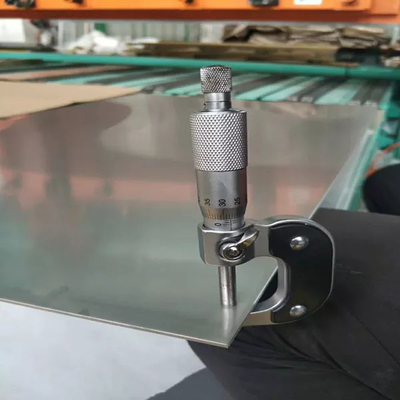 kaufen Korrosionsbeständige 316-Edelstahlplatte 0,8 mm 2B BA 2D Goldschwarze Spiegeloberfläche online manufacture